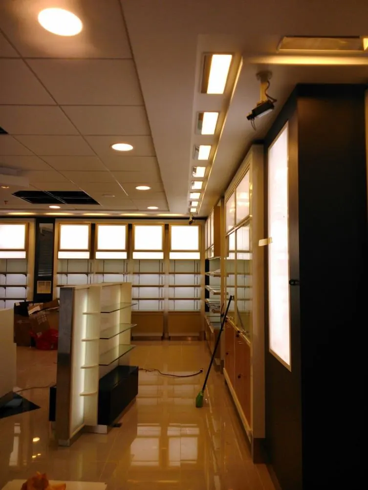 Locales comerciales — foto 4